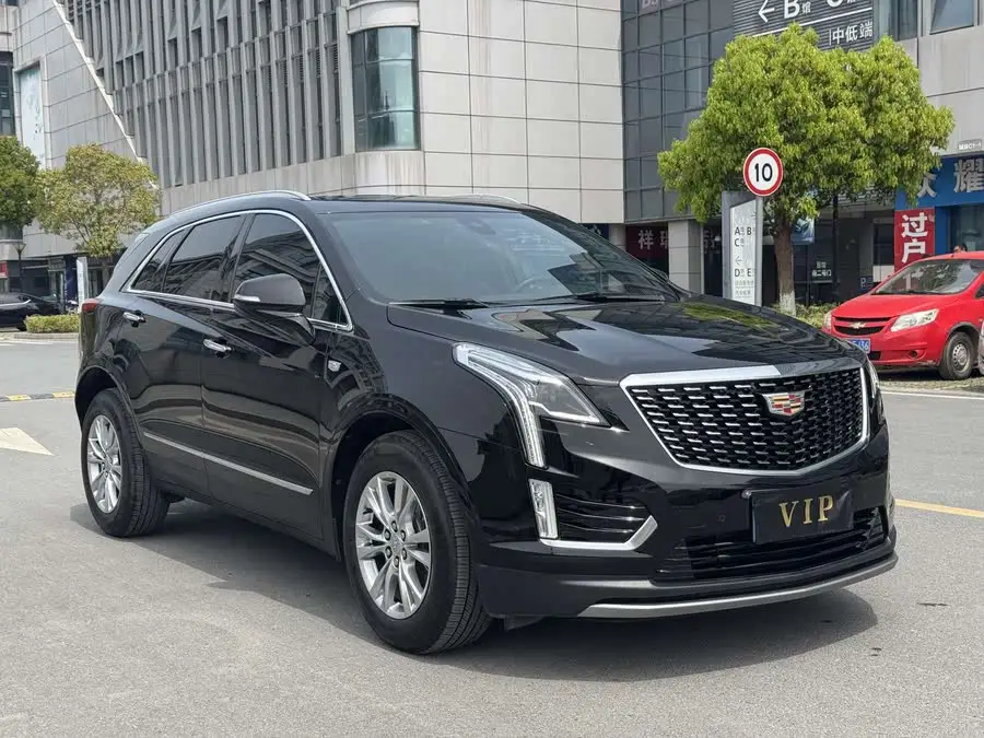 كاديلاك XT5 2023 2.0T الدفع الأمامي الفاخر