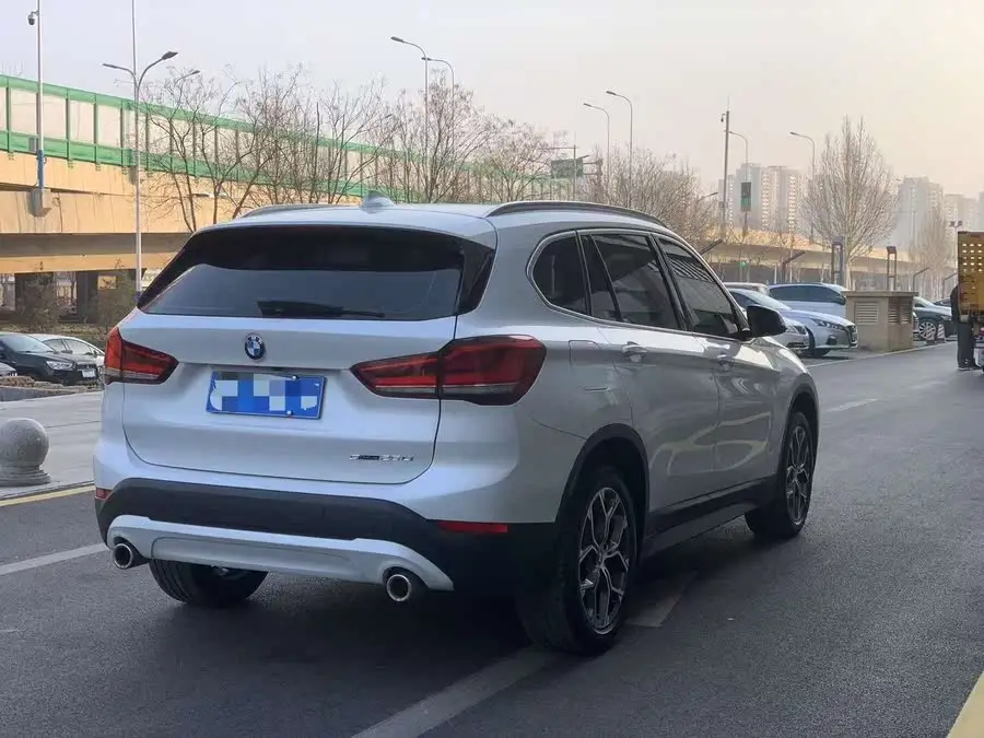 BMW X1 2022 sDrive25Li Leading Edition