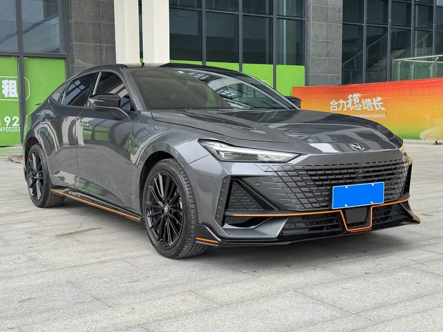 Changan UNI-V 2022 1.5T Sport Edition