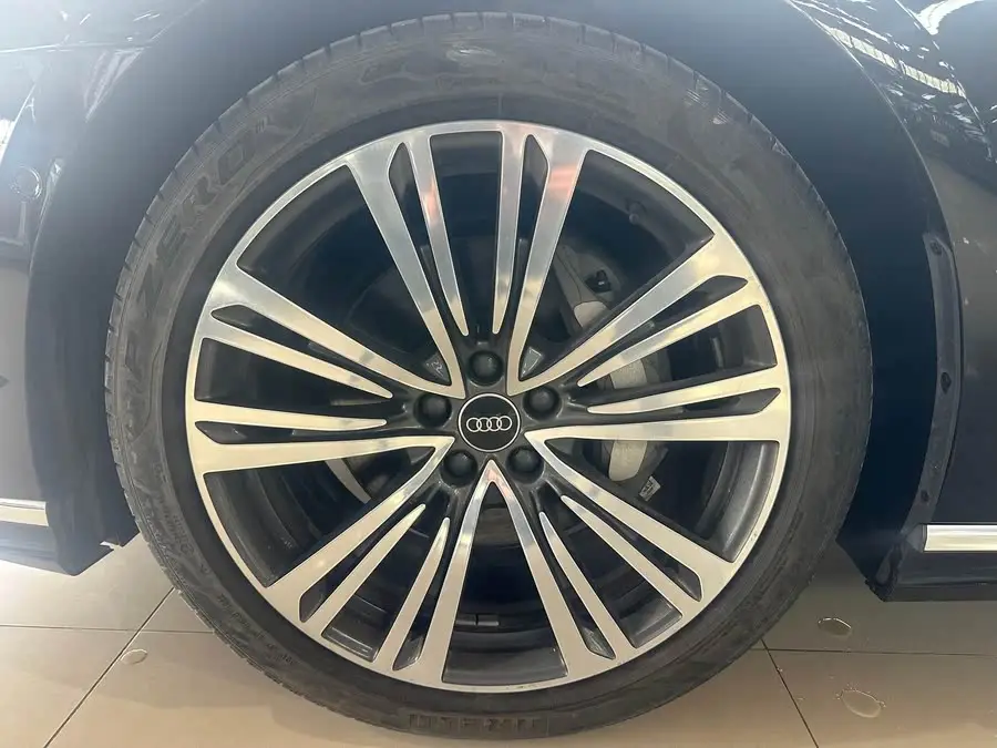 أودي A8 2023 A8L 50 TFSI كواترو إكسيليانس