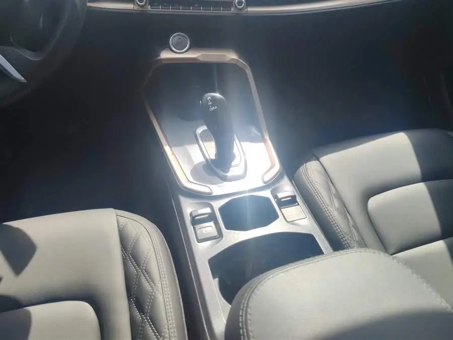 هافال H6 2021 1.5T أوتوماتيكي نسخة حضرية