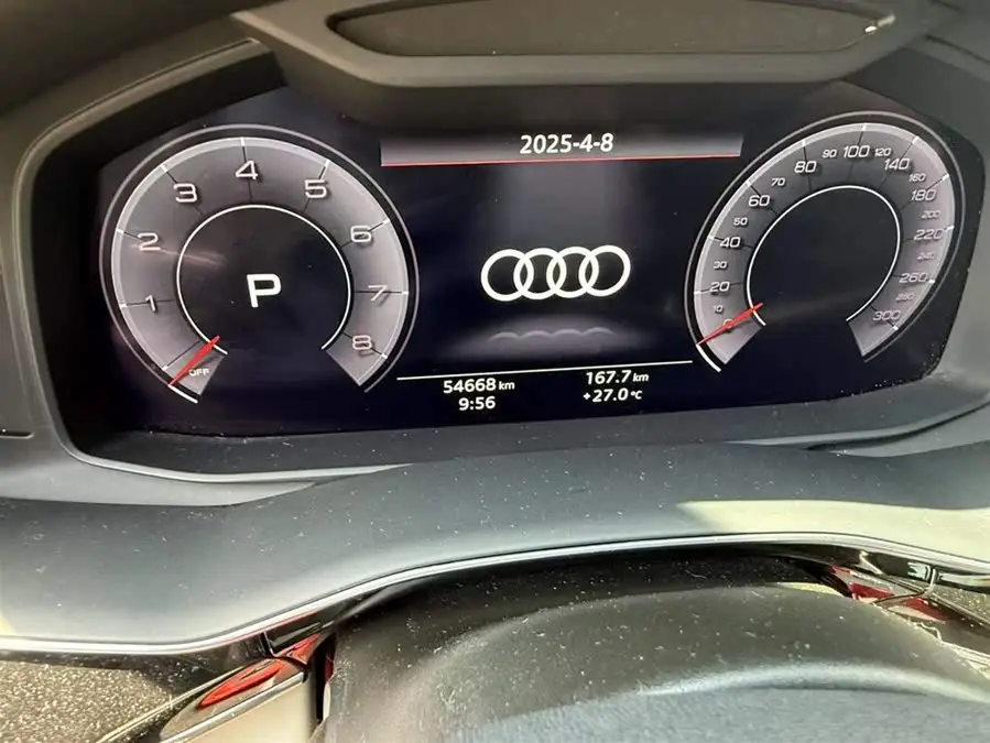 أودي Q8 2019 55 TFSI ديناميكية متميزة