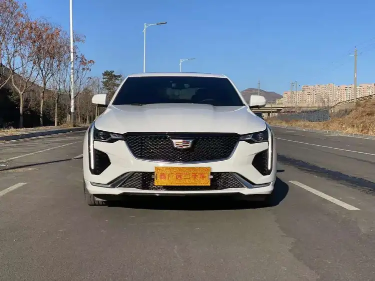 Cadillac CT4 2022 28T Luxury