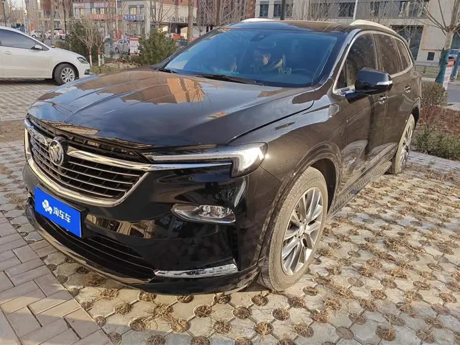 إنفيجن 2022 652T دفع رباعي بريميوم 7 مقاعد