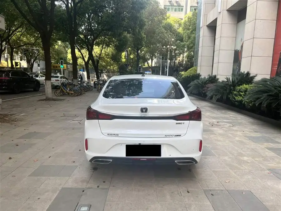 ييدونغ 2020 بلس بلوت ووتر NE 1.4T GDI DCT بريميوم