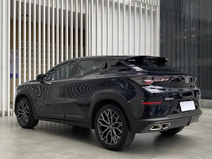 شانجان UNI-T 2022 1.5T الفاخرة