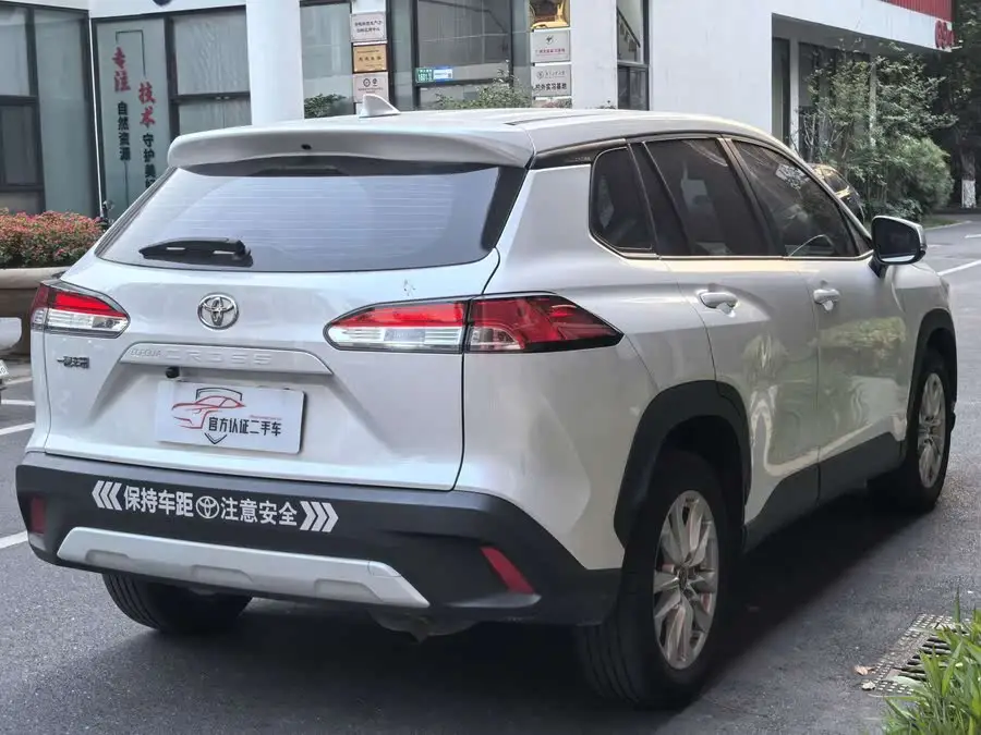 Corolla Cross 2023 2.0L Pioneer Version