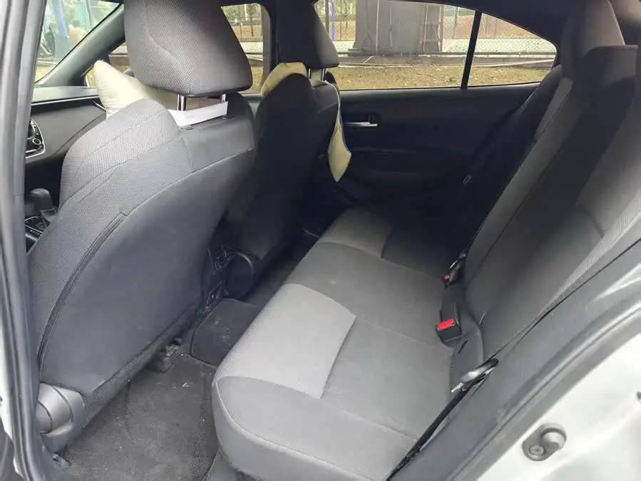 ليفين 2021 هايبرد 1.8H E-CVT بريميوم