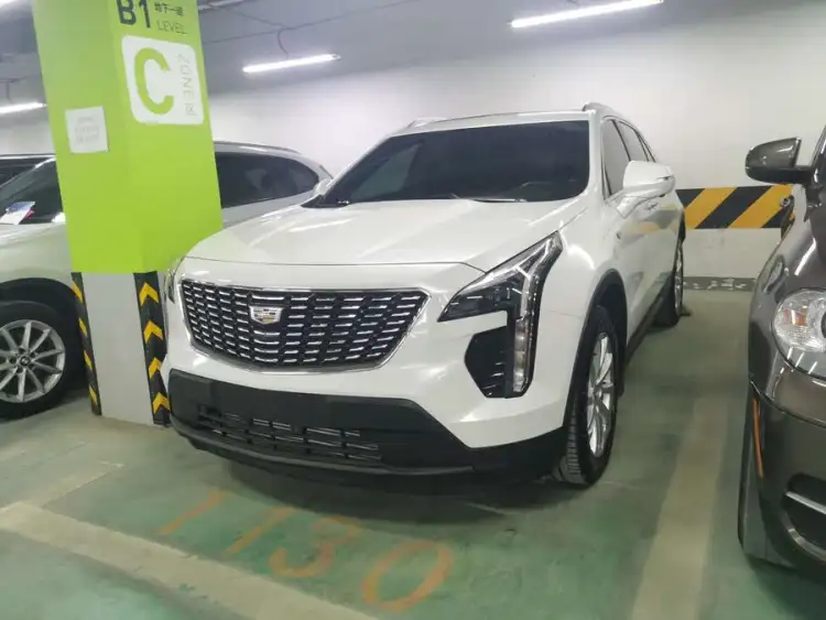 Cadillac XT4 2021 28T Two-Wheel Drive Technical Version