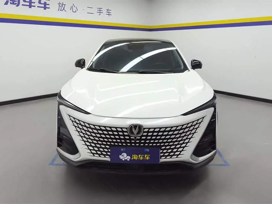 تشاينغن UNI-T 2020 1.5T بريميوم