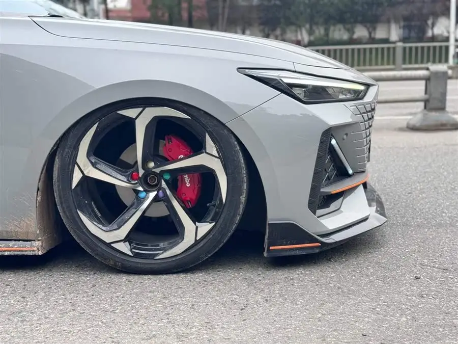 Changan UNI-V 2022 2.0T Speed Version