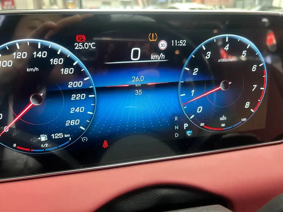 فيتو 2024 2.0T النسخة النخبوية 7 مقاعد