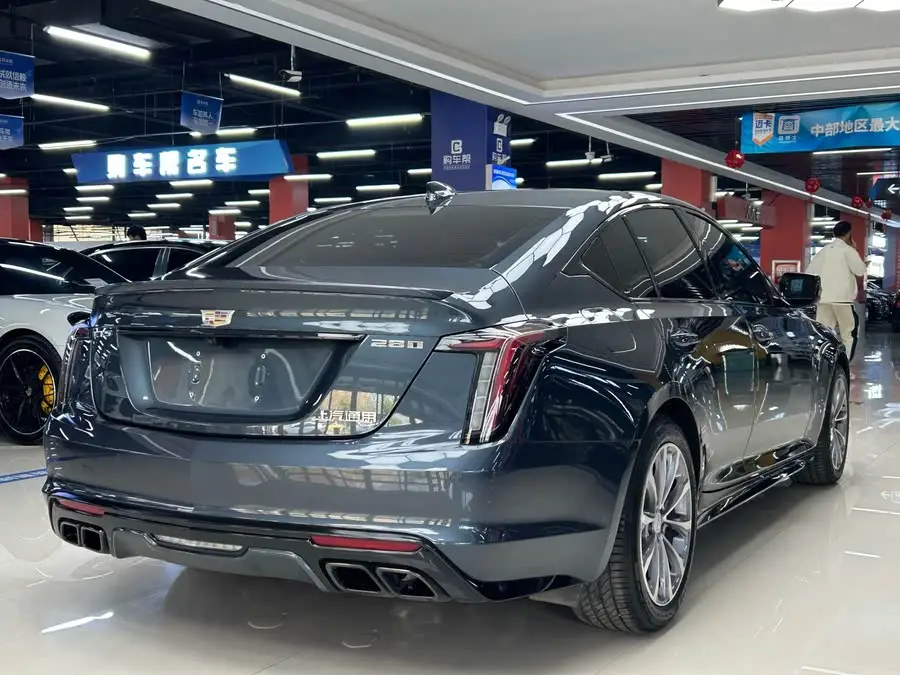 كاديلاك CT5 2021 28T الطراز الرياضي المتقدم
