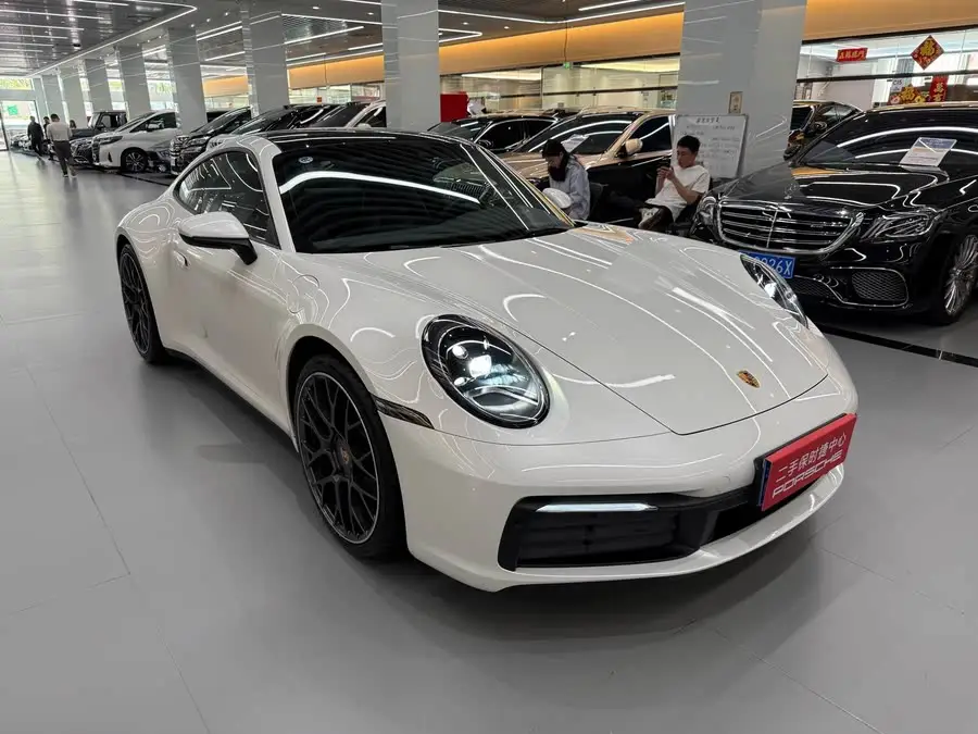 Porsche 911 2020 Carrera 3.0T