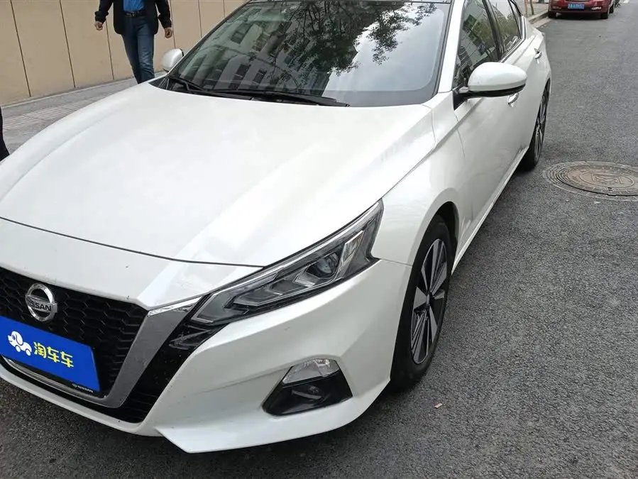  Altima  2021 2.0L XL Comfort