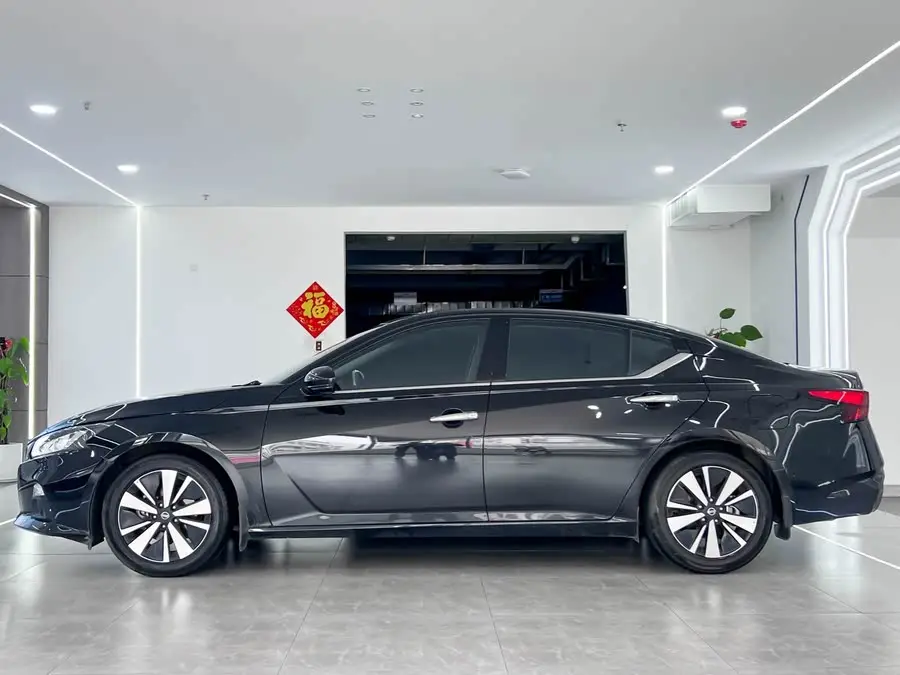 Teana 2021 2.0L XL Comfort Version