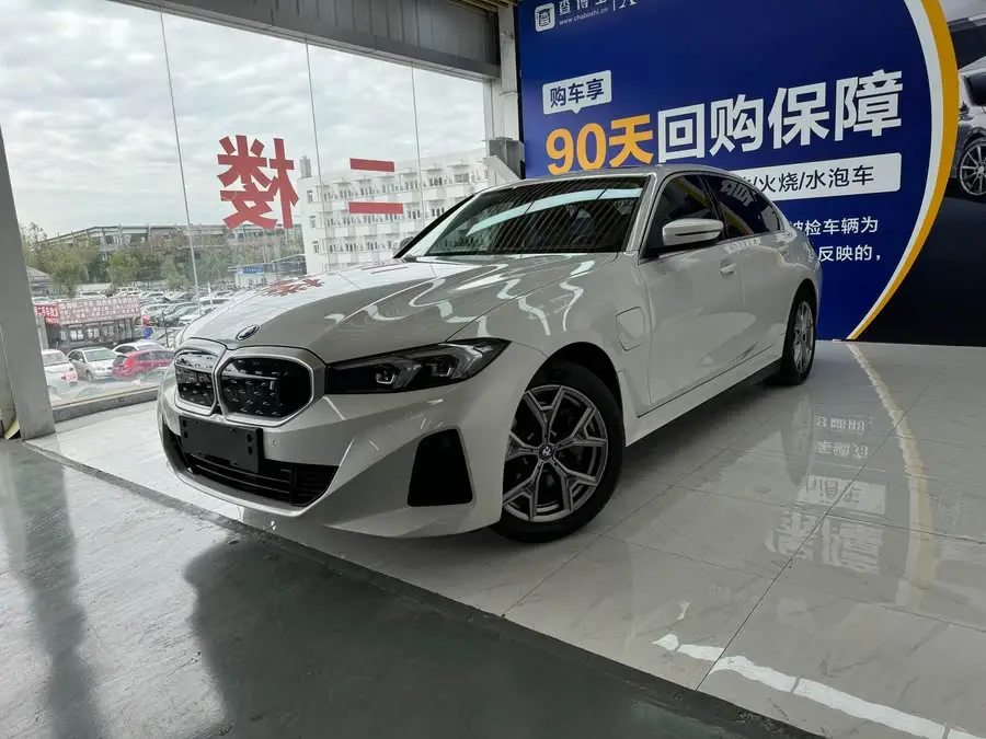 بي ام دبليو i3 2022 eDrive 35 L