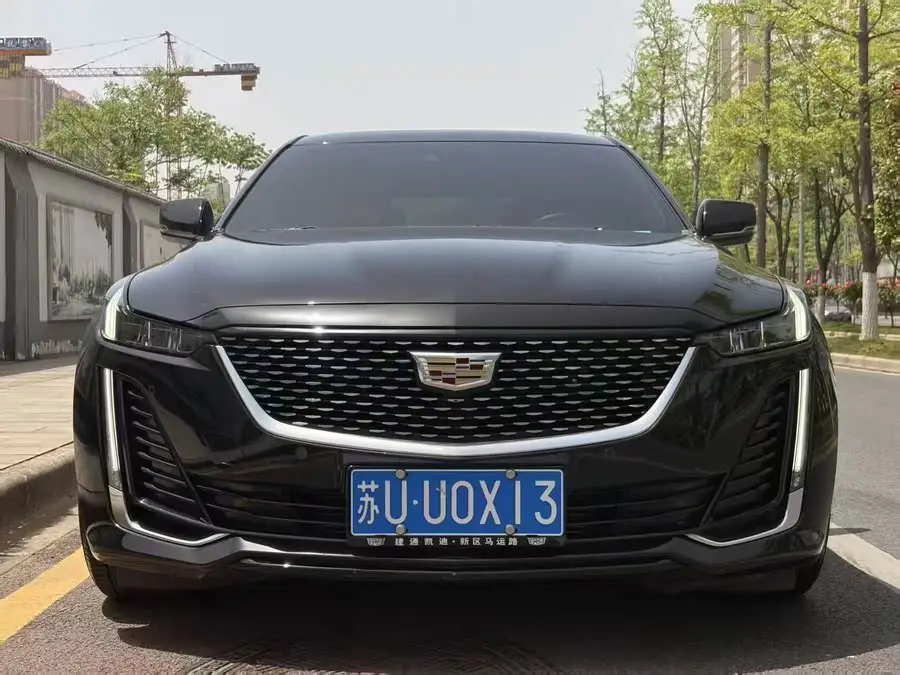 Cadillac CT5 2023 28T Luxury (Standard Version)