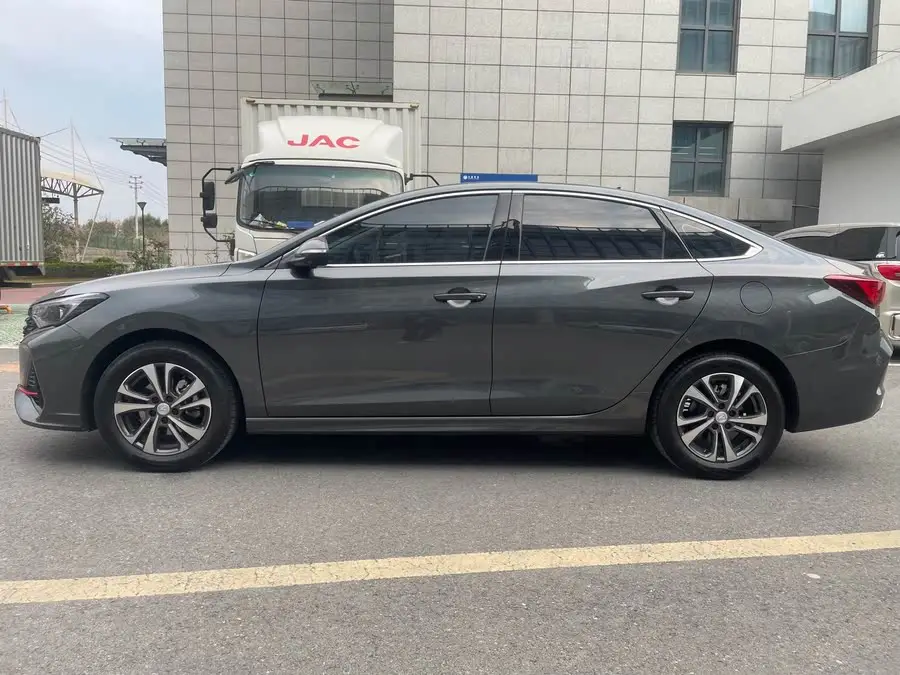 Yidong 2022 PLUS Blue Whale NE 1.4T GDI DCT Premium Edition