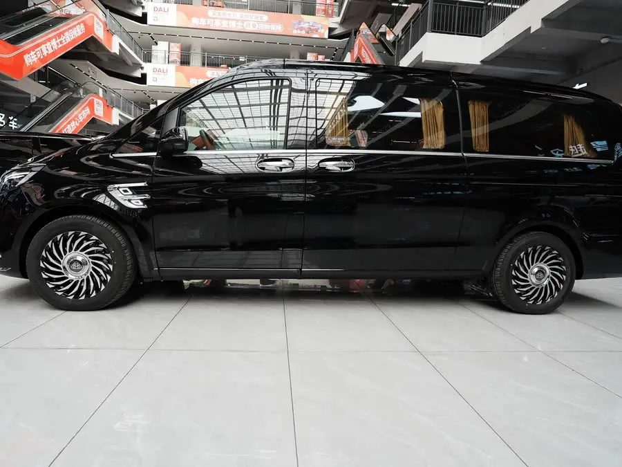 فيتو 2024 2.0T النسخة النخبوية 7 مقاعد