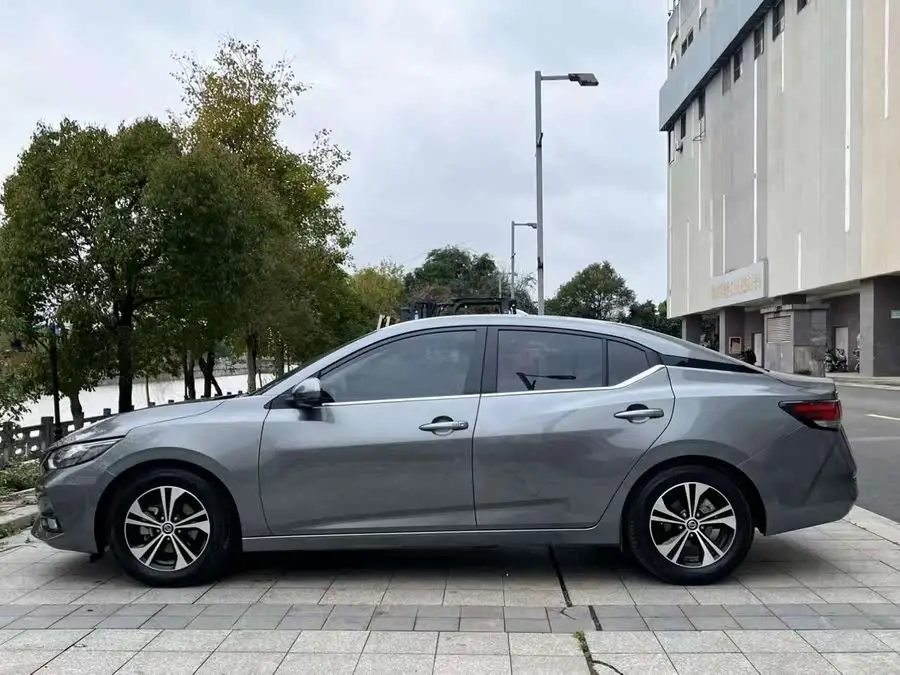 2021 نيسان سيلفي 1.6 لتر XL CVT نسخة الاستمتاع