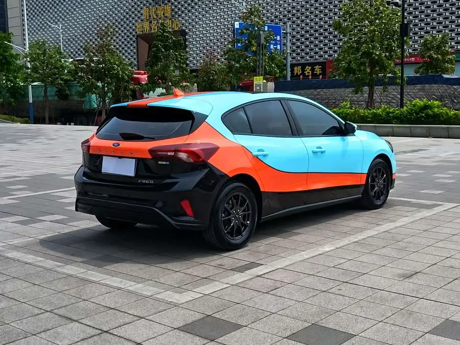 2022 فورد فوكس 2.0 إيكوبوست 180 نسخة رياضية أوتوماتيكية