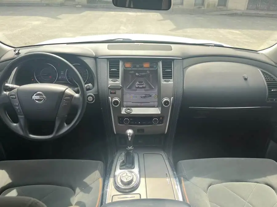 تويلا 2018 فئة 4.0L الرائدة