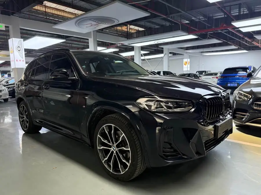 BMW X3 2023 xDrive30i Leading M Night Package