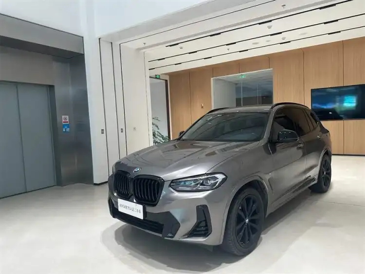BMW X3 2022 xDrive30i Leading Model M Night Package