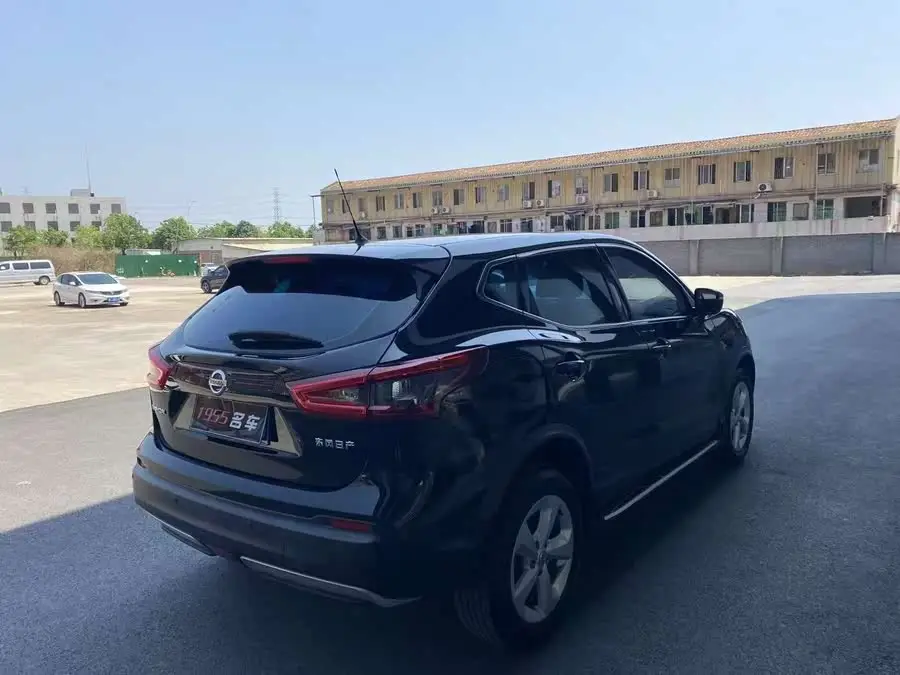 2022 نيسان قاشقاي 2.0L CVT XV النسخة الذكية