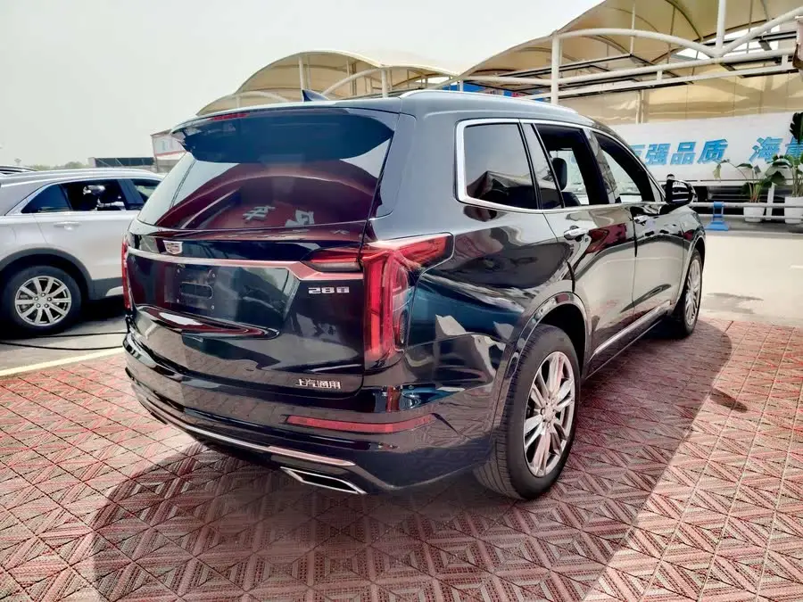 كاديلاك XT6 2021 2.0T فاخرة بسبعة مقاعد ودفع رباعي