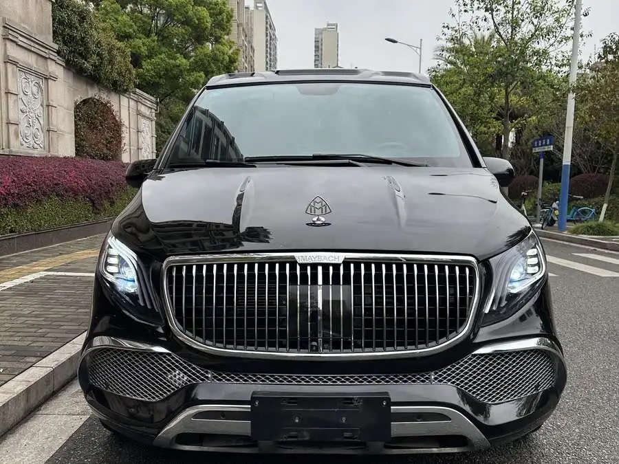 Vito 2023 2.0T Business Edition 7-seater