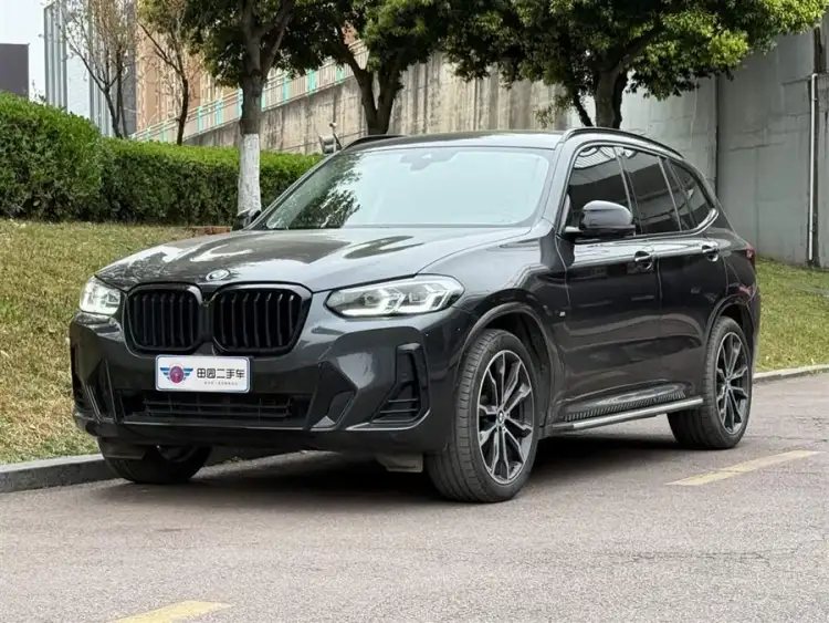 BMW X3 2022 xDrive30i Leading Model M Shadow Package