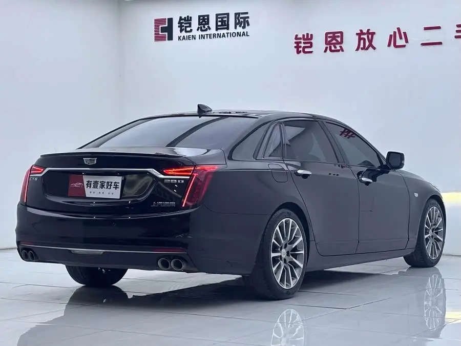 كاديلاك CT6 2021 28T الرياضية الفاخرة