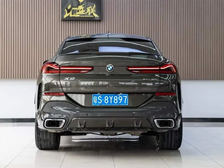 بي إم دبليو X6 2021 xDrive30i حزمة M الرياضية