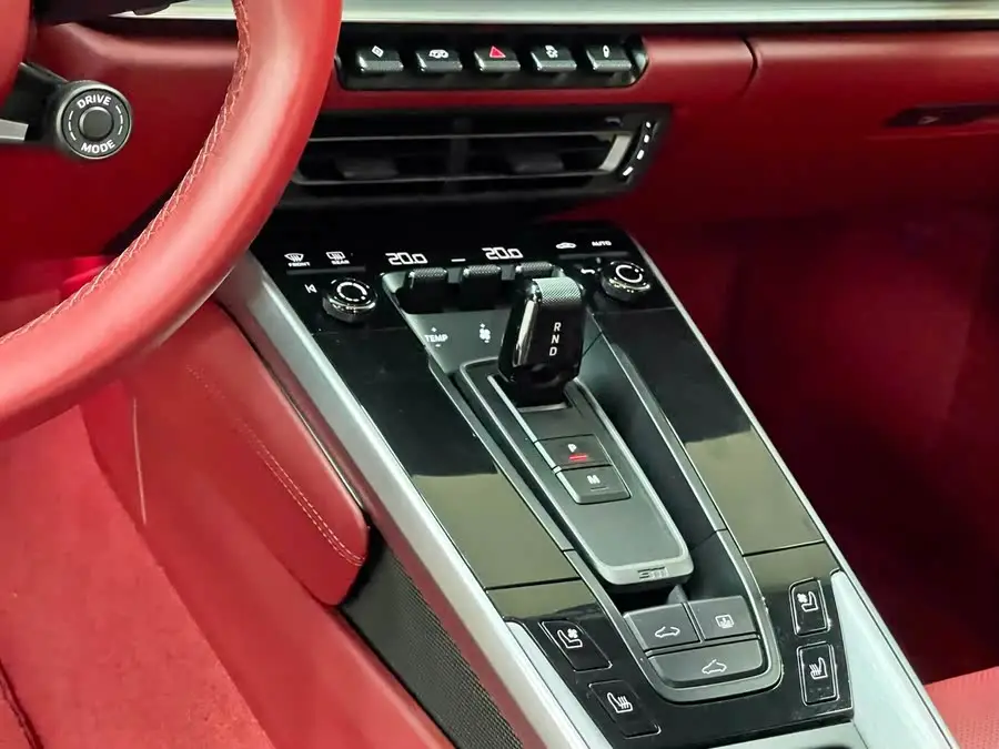 Porsche 911 2020 Carrera 4 3.0T