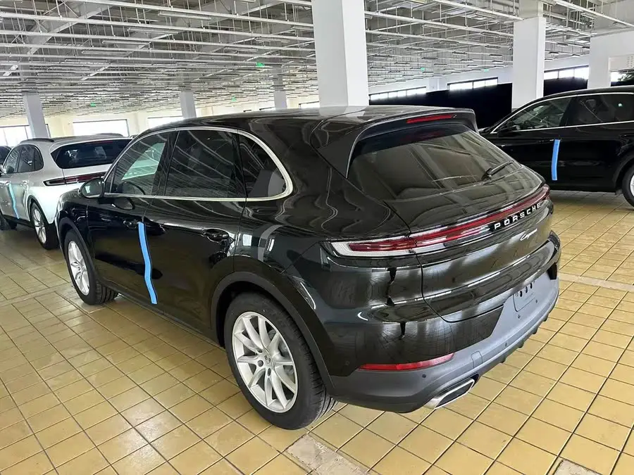 كاين 2025 طراز كاين 3.0T