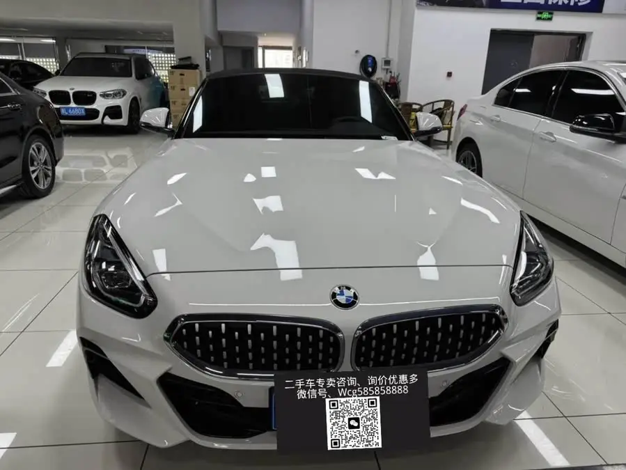 بي إم دبليو Z4 2022 sDrive 25i حزمة M الرياضية