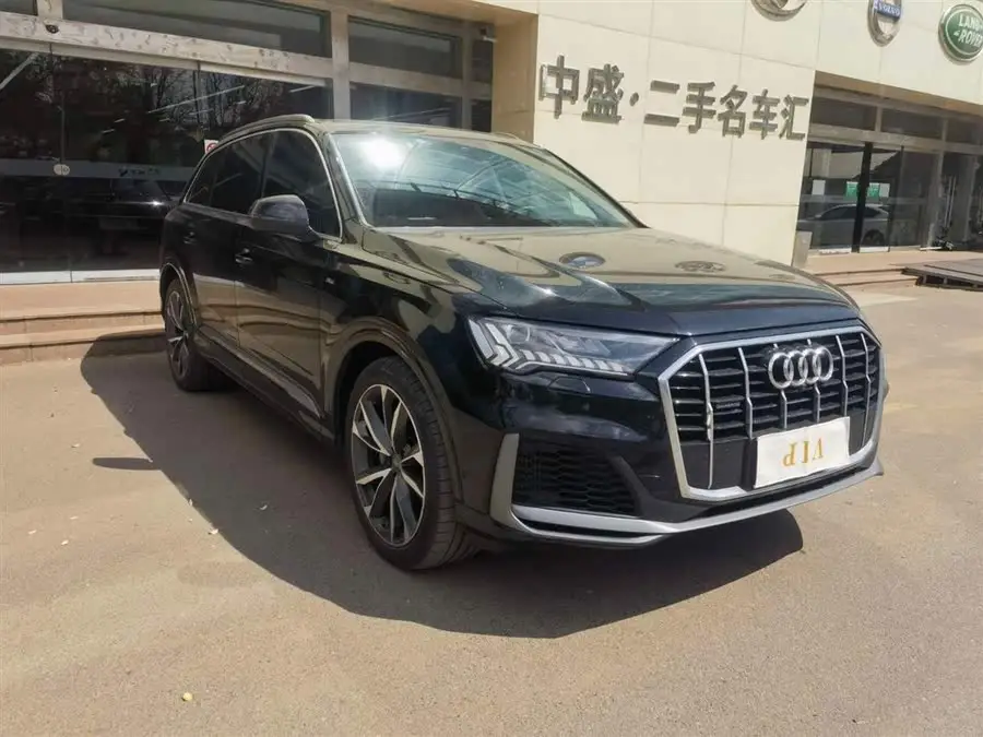 Audi Q7 2021 55 TFSI quattro S line Sport