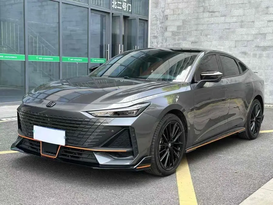 Changan UNI-V 2023 1.5T Sport Edition