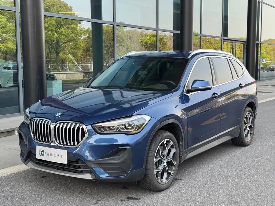 بي إم دبليو X1 2021 sDrive25Li إصدار رائد