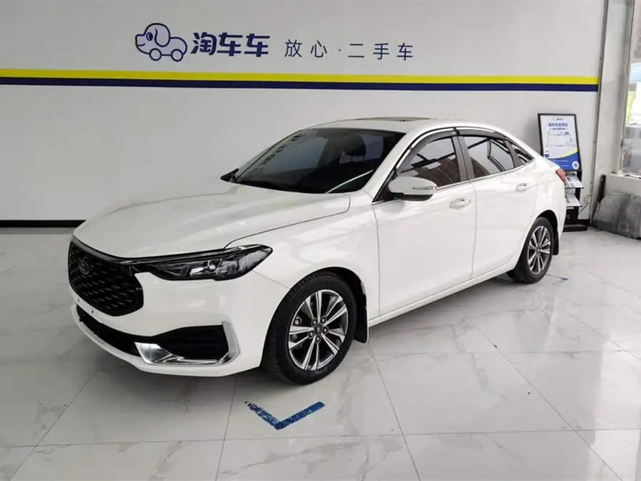 Ford Focus 2021 1.5L Automatic Diamond Edition