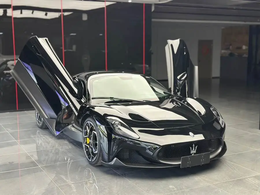 Maserati MC20 2020 3.0T Standard Edition