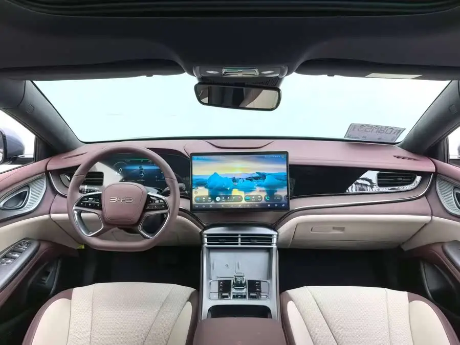 Seal 2023 DM-i 1.5L 121km Premium