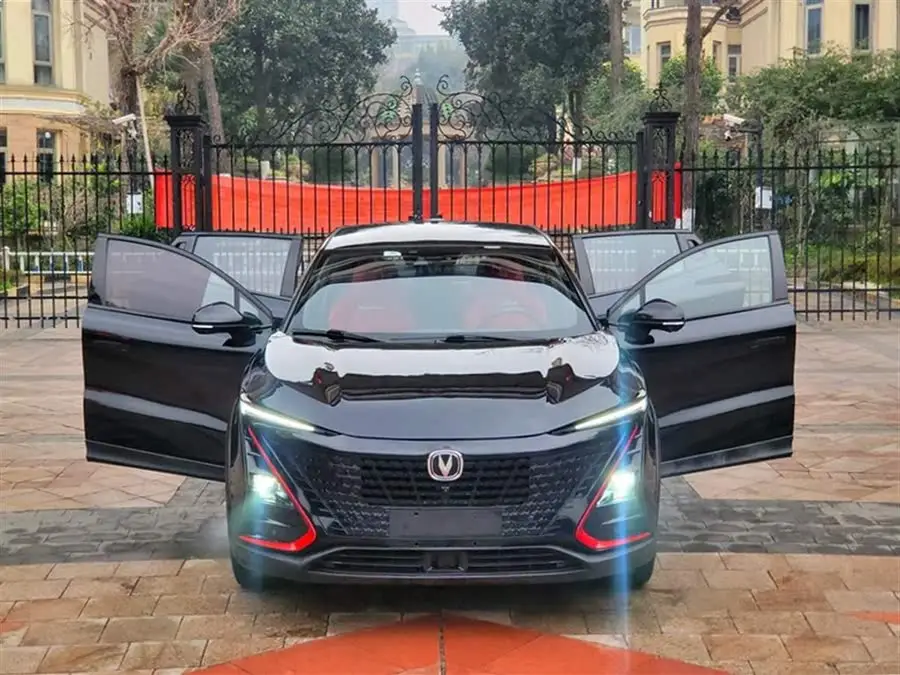 شانغن UNI-T 2020 1.5T الفاخرة