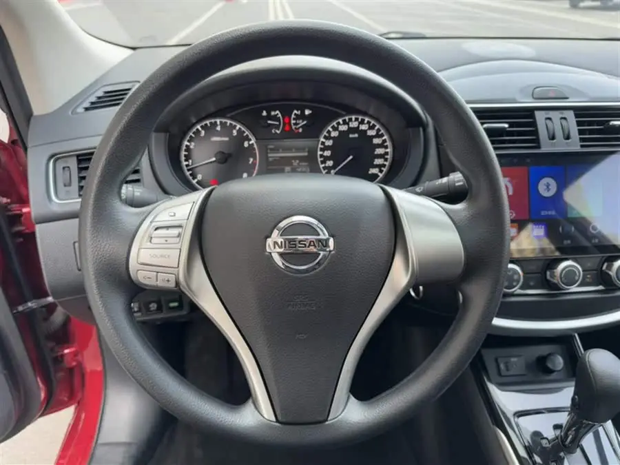 2021 نيسان تييدا 1.6 لتر CVT النسخة الرياضية