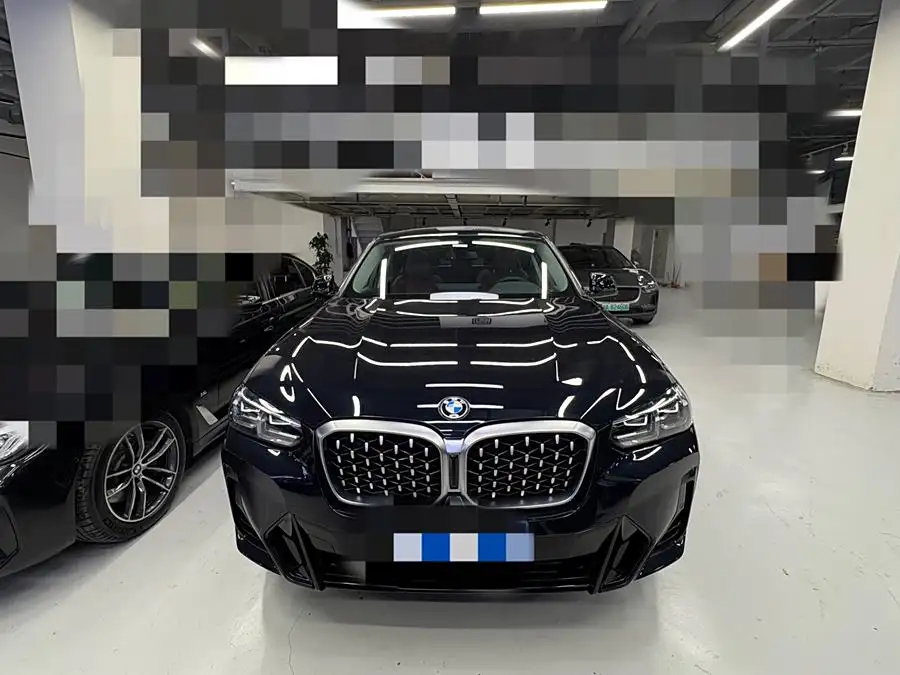 بي إم دبليو X4 2022 xDrive 25i حزمة M الرياضية