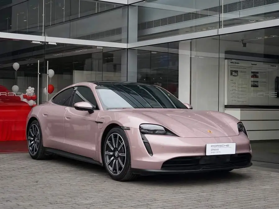 تايكان 2020 موديل