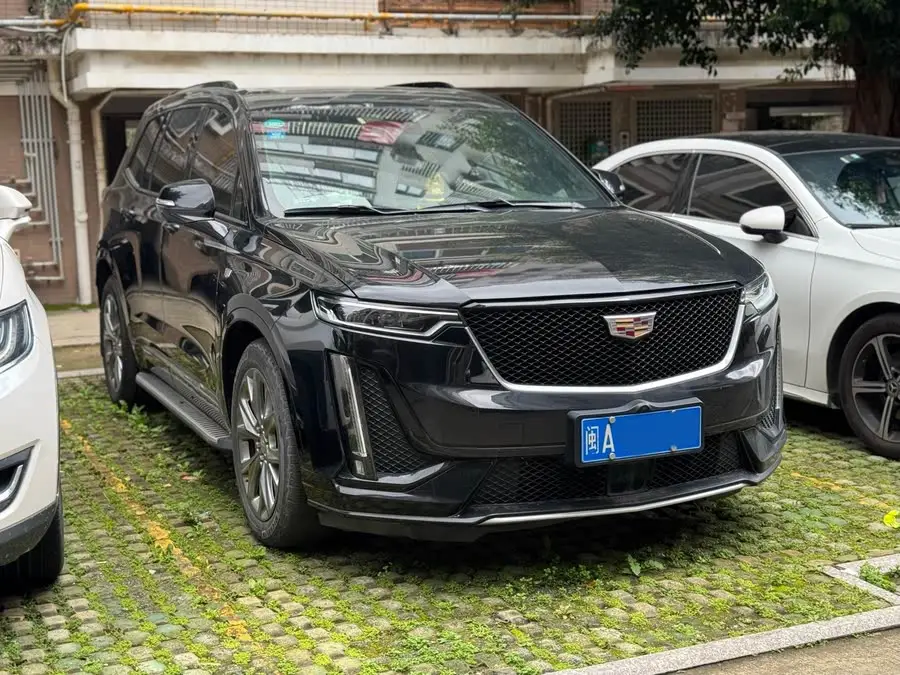 Cadillac XT6 2021 2.0T Seven-Seater Luxury FWD