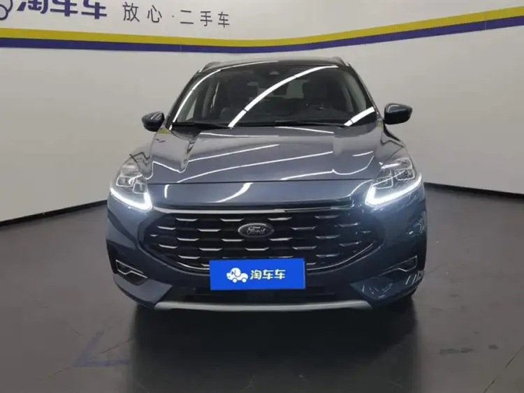 2020 Ford Escape EcoBoost 245 AWD Premium